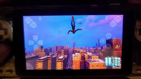 Odroid Go Super - Lineage OS Android 11 - PS5 Streaming via Chiaki