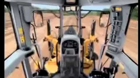 Maximum Operator Visibility | Cat® M Series Motor Grader