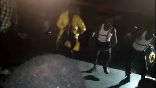 Thathezakhe no Nodoli on stage