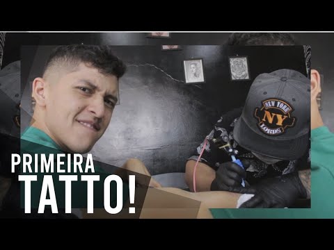 FIZ A TATUAGEM DE UMA FÃ!