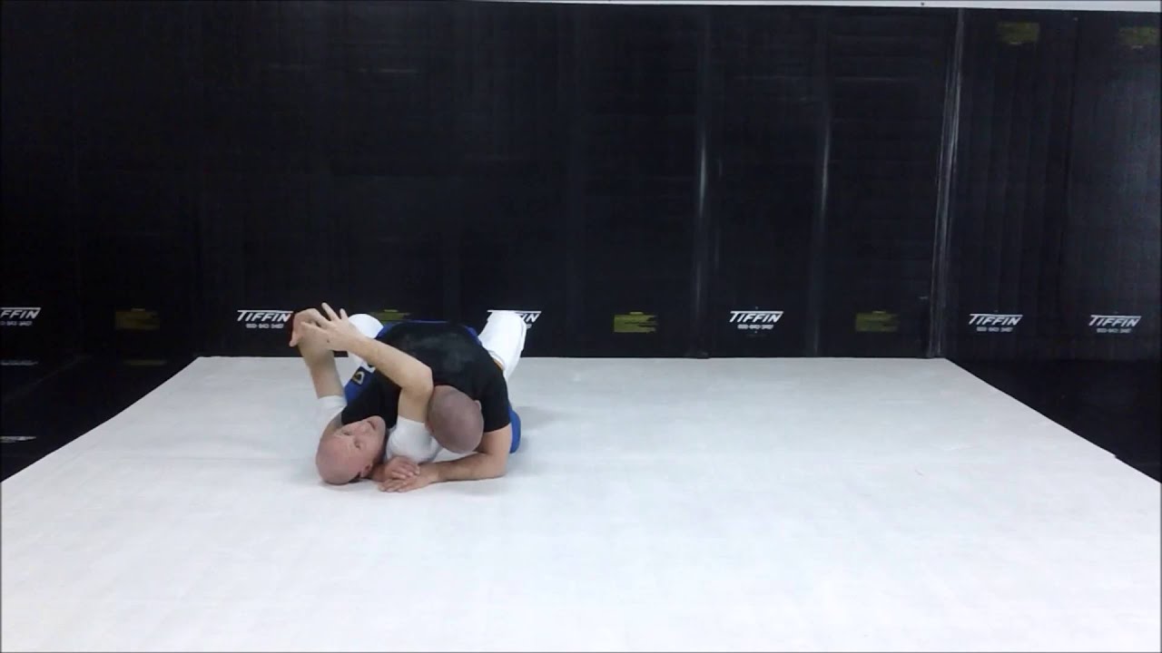Counter to the BJJ Head and Arm Choke - YouTube