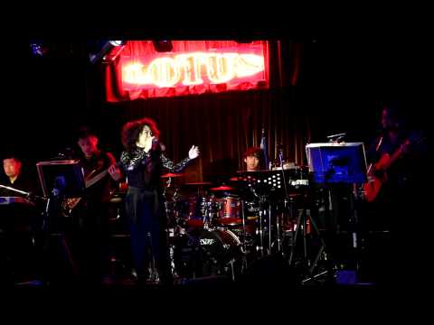 【2015 秀璟與她的好朋友們演唱會】秀璟-玫瑰人生 (原唱:許景淳)