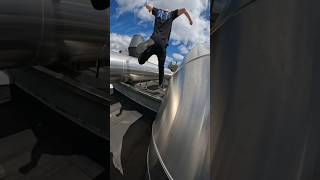 Epic rooftop run #parkour #motivation #rooftoprun #rooftop #trending #parkourfreerun #epic
