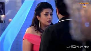 Divyanka Tripathi love making scene