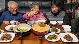 Savory bean stew mukbang~! (Stewed Burdock, Steamed Tofu and Egg) Recipe screenshot 4