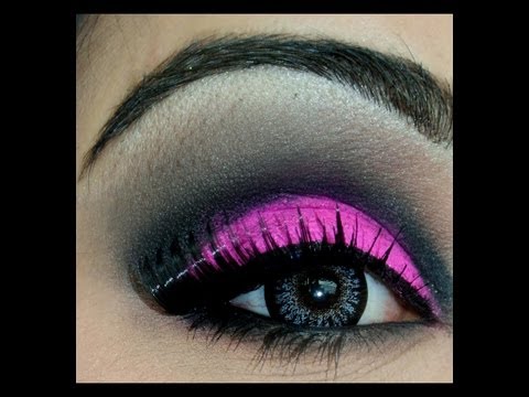 Dollipop Cut Crease