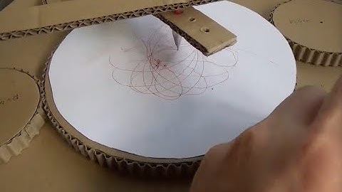 DIY Geometric Automatic Drawing Machine On Cardboard