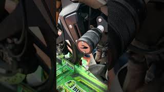 Dominar 250 más agresiva 🔥 Instalación de defensa slider y protector de farola