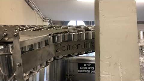 Zomerdijk Engineering - Semi automatic depalletizer for cans (beer canning line)