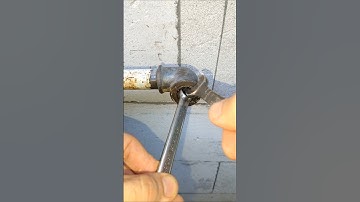 Great DIY Plumbing Tips and Tricks to Remove Broken Faucet Threads from a Pipe #diy #plumbing #hacks