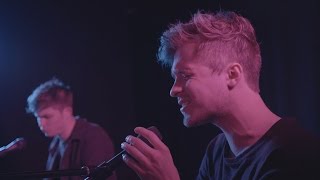 Aquilo Performs 'Sorry' Live