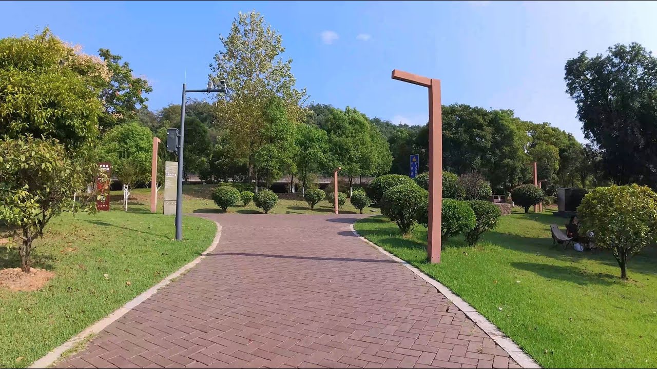 秋日暖陽下的長沙咸嘉湖騎行