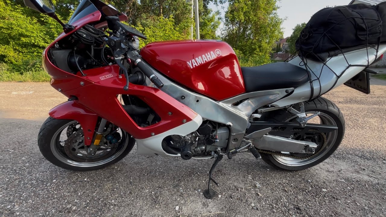 Yamaha FZR 1000 обзор на транспорт:))