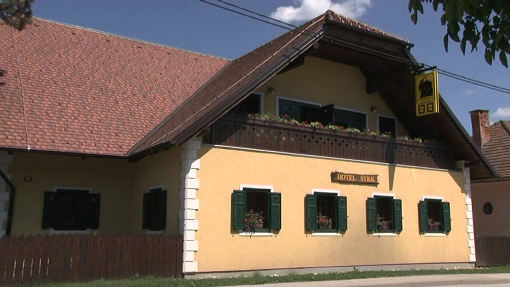 LOVENJAKOV DVOR v Polani pri Murski Soboti (S-TV Skledar)