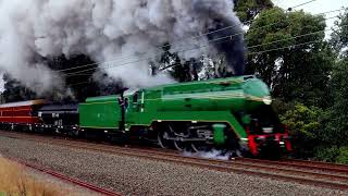 3801 on the Mountains - Part 1