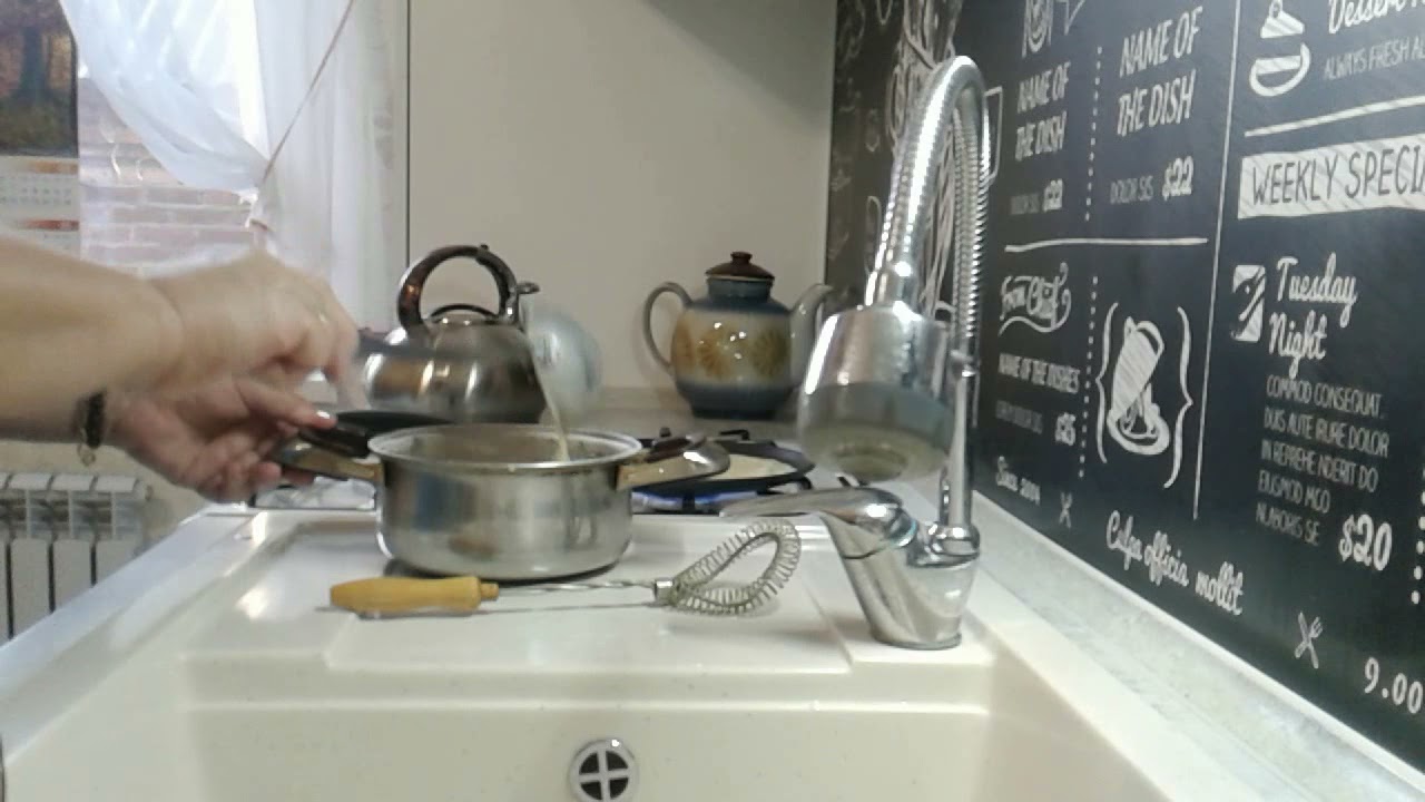 Мы понаехали тойотами бэхами