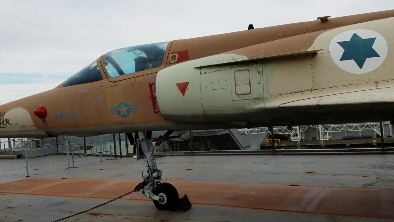 Portaaviones en el Intrepid Museum en Nueva York YouTube