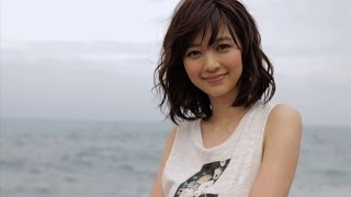 逢沢りな、4年ぶりのグラビア復活！