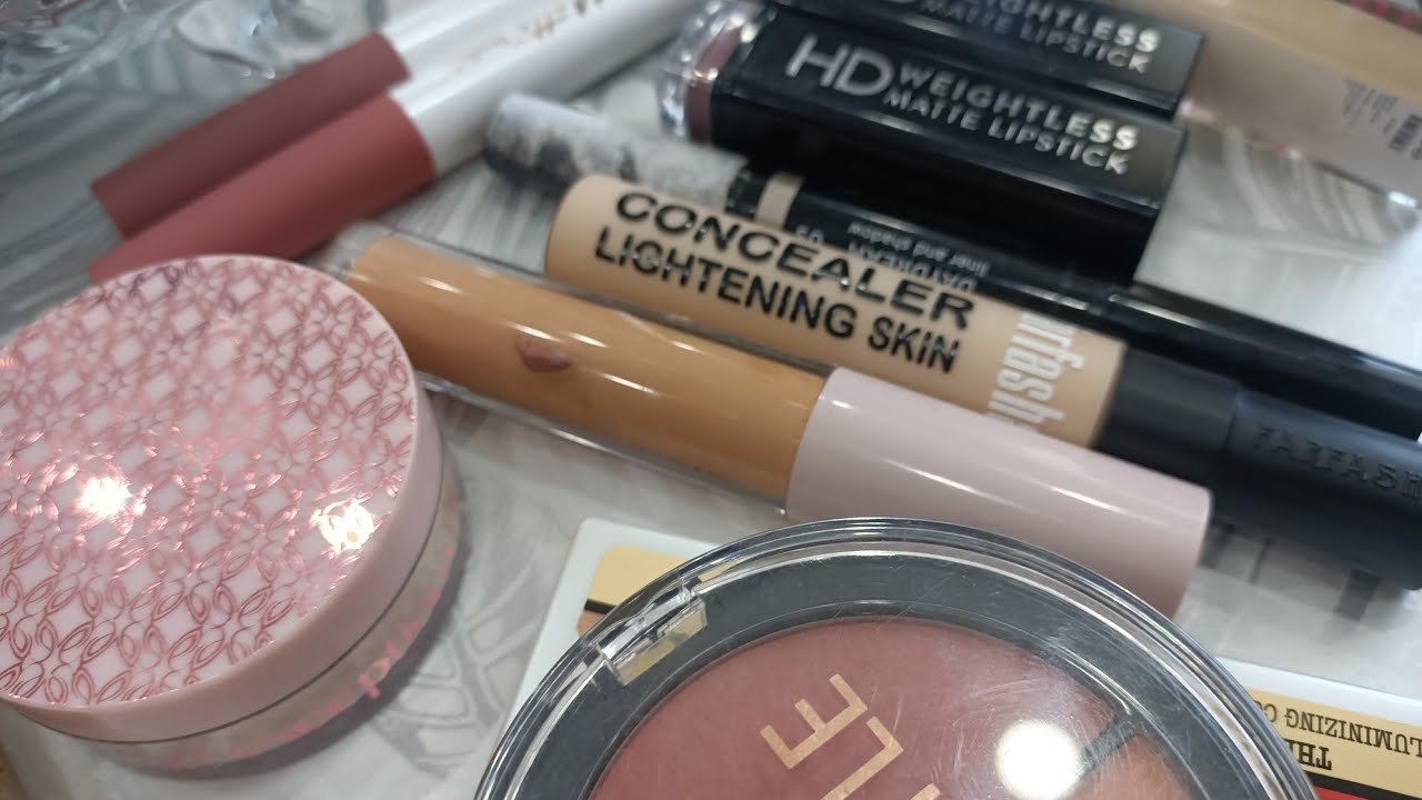 مشتريات make up في آخر فترة هل يستحق التجربة ام لا رايي الصريح