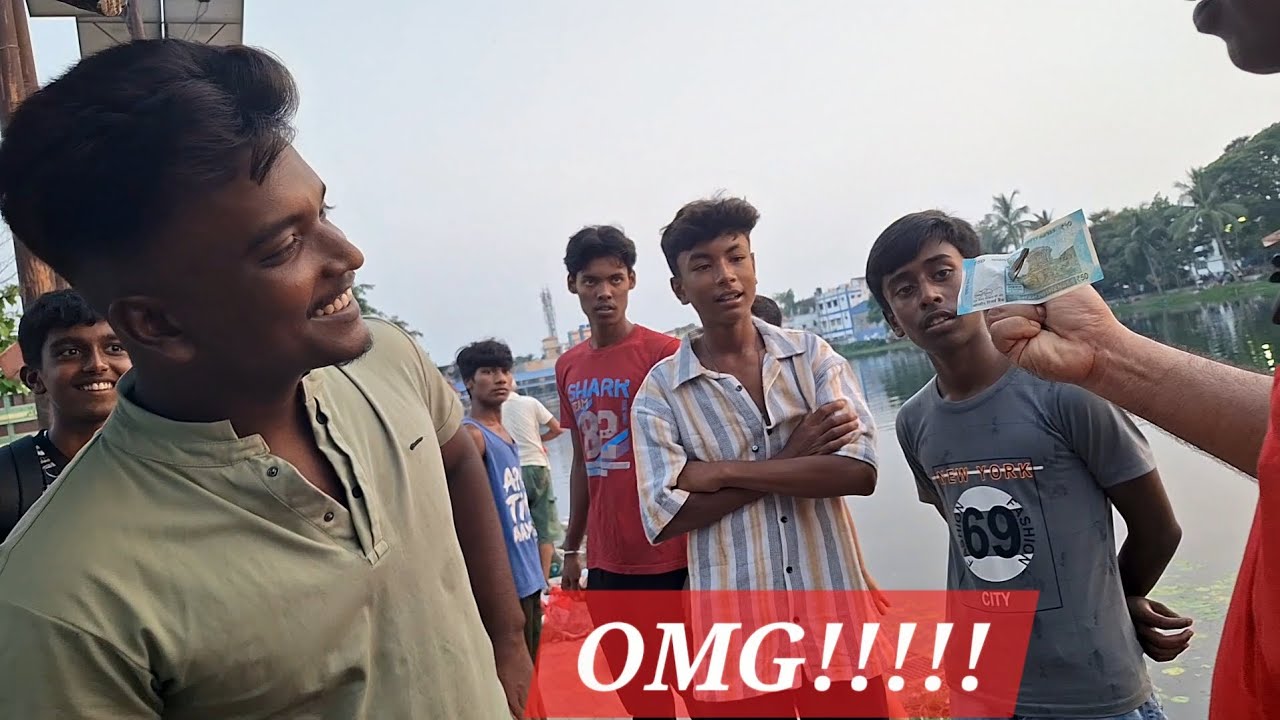 Key penetrates borrowed currency note