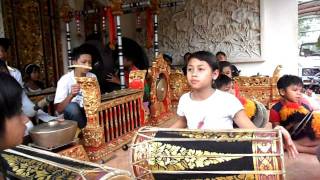 Tabuh Anak-Anak Nandika Nugraha Abuan  - Gilak