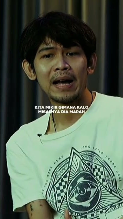 Story WA 'Susah Jatuh Cinta'