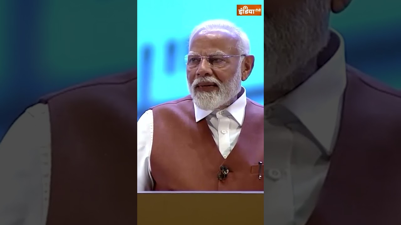 #rajatsharma के सामने #pmmodi ने की देश के युवा की तारीफ #modiwithrajatsharma #indiatv