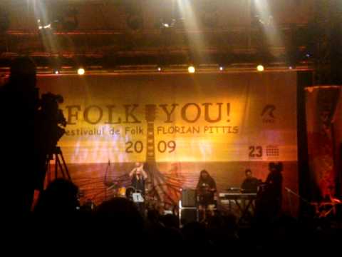Victor Socaciu - Mama lor la toti