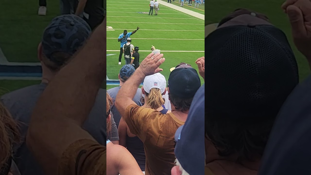 Ledgend of the game- Jevon Kearse