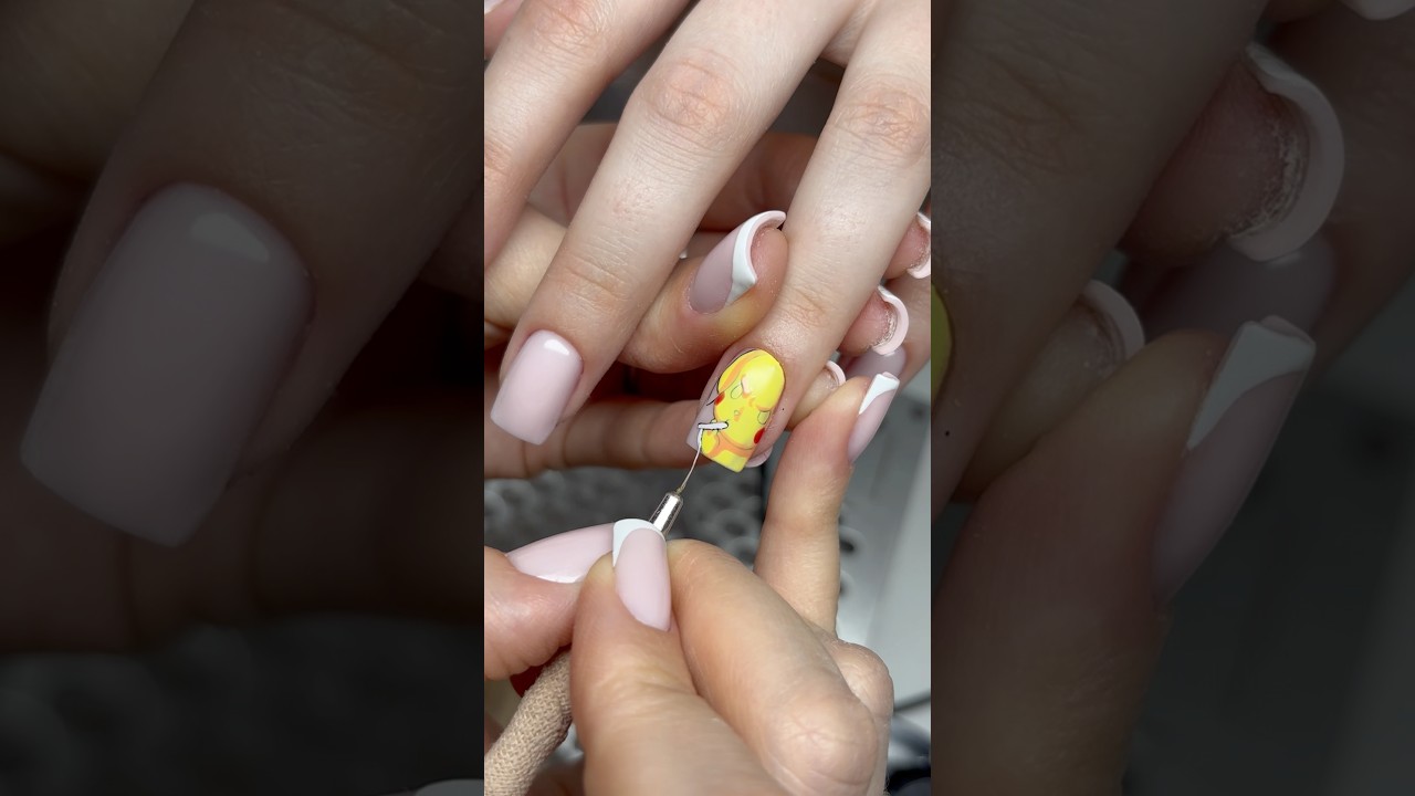 Рисуем на ногтях Пикачу⚡️ 