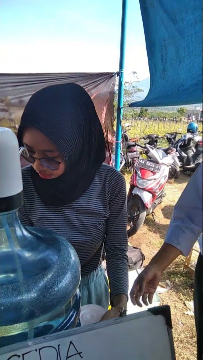 cewek cantik di lapak merpati kolong bebas