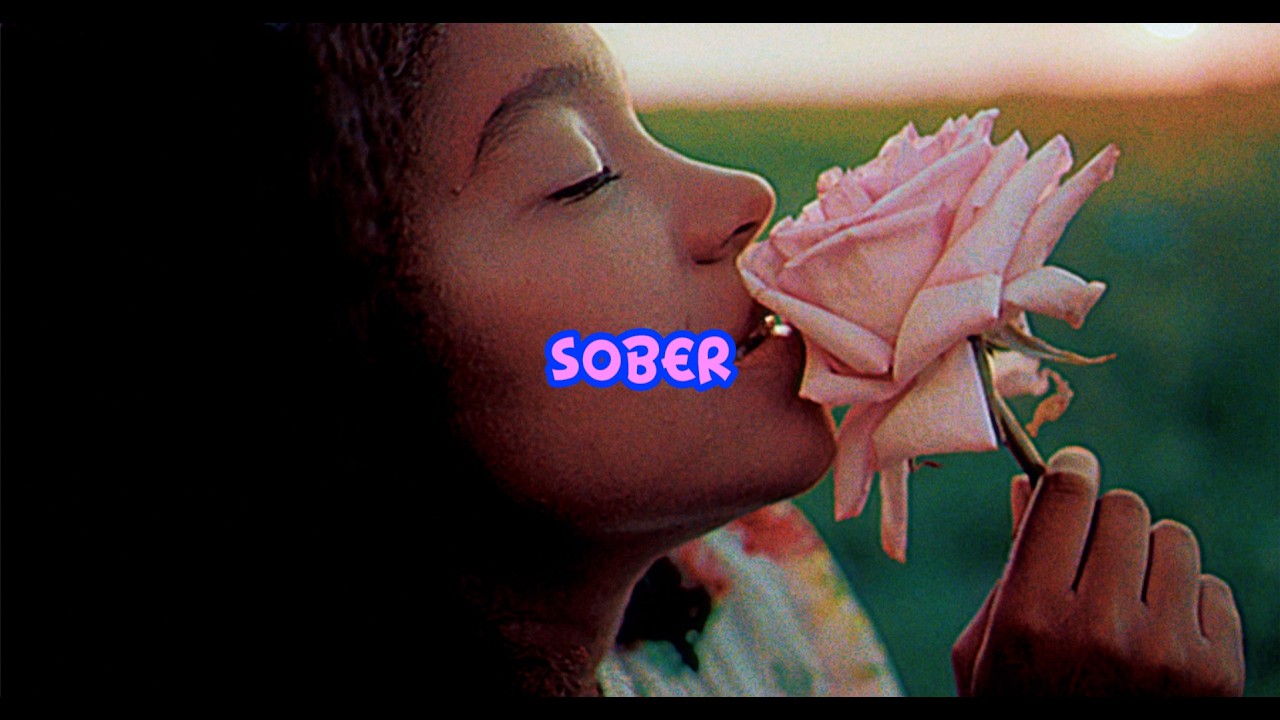 Guarda Yo Yo Tokyo - Sober (Official Lyric Video) su YouTube Guarda Yo Yo Tokyo - Sober (Official Lyric Video) su YouTube