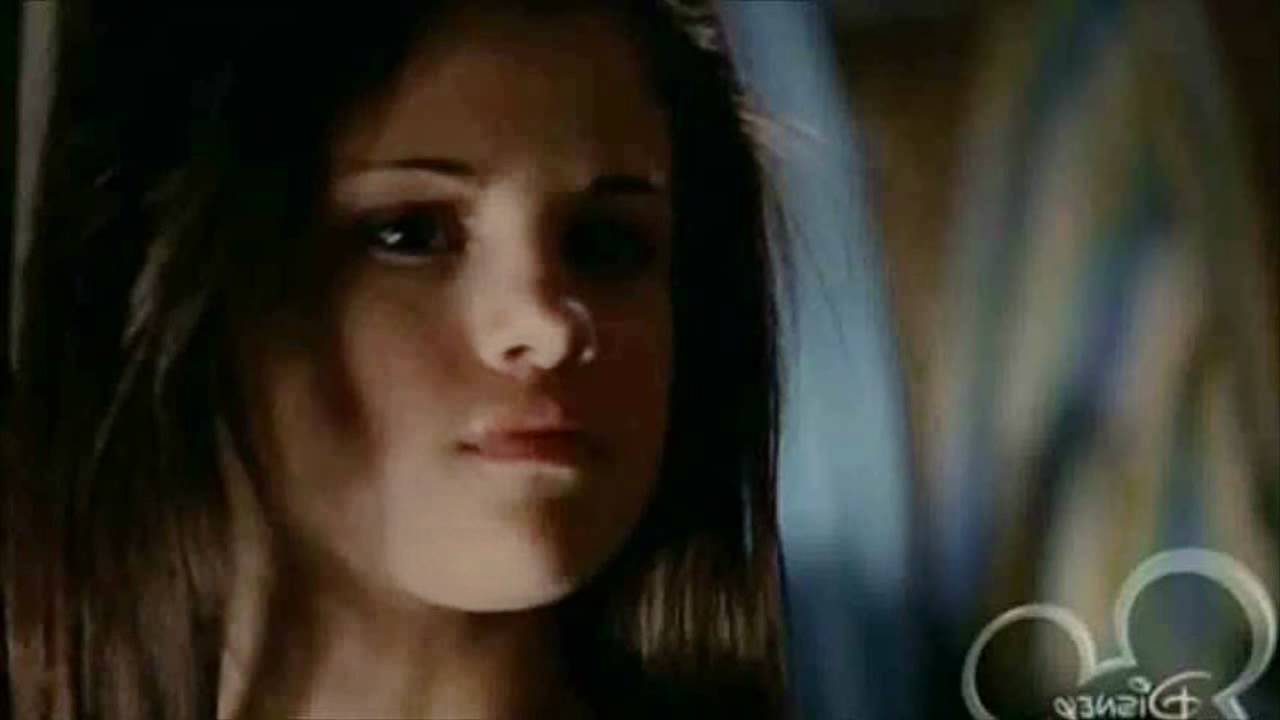 ♥ if we run away now we won´t ever look back x {Miley/Selena/Justin} read db!!!