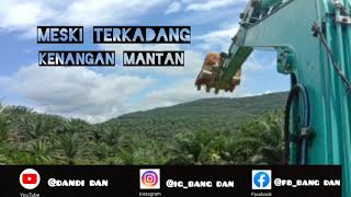 Story WA:alat berat
