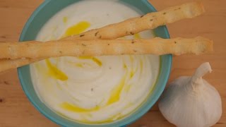 Simple GARLIC YOGHURT DIP with linseed oil  [Recipe Diary]