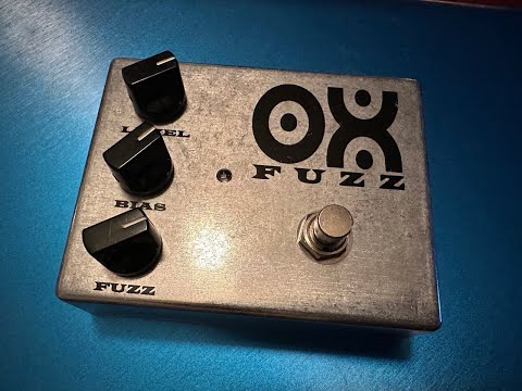 ギター OX FUZZ II OX Fuzz II into 1965 Vibrolux Reverb on 6 - SRV Custom Shop Closet