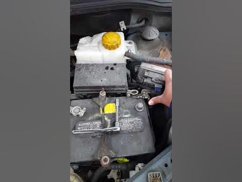 Como borrar la luz del check engine del tablero - YouTube