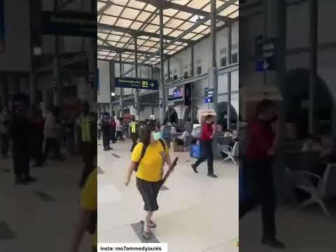 رحلتي من جاكرتا الى مالانق 15 ساعة في القطار السريع السفر الى اندونيسيا ٢٠٢٢