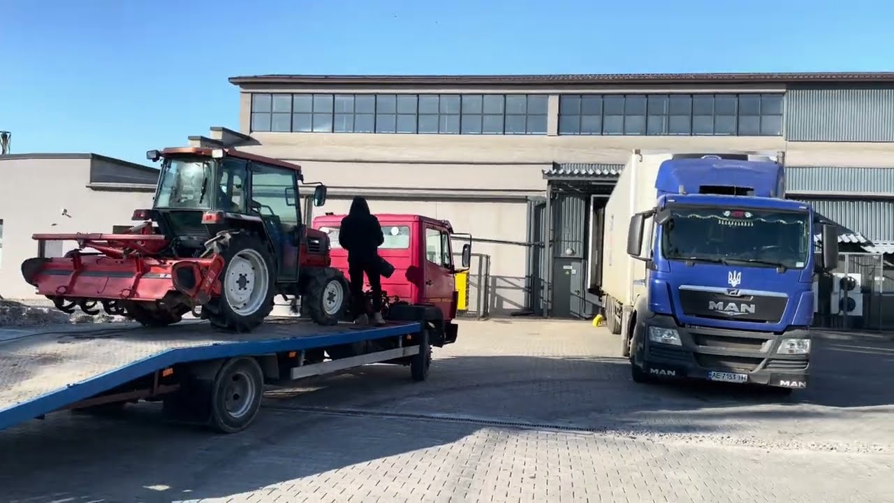 Відвантажуємо БУ міні трактор 🚜 Kubota GL281 , міні екскаватор HaiMark H1250ST і дюмпер LeiTe D50B