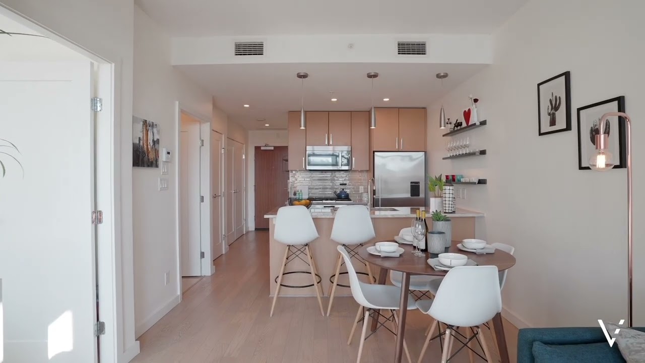 703-38 W 1st Ave - False Creek - Vancouver