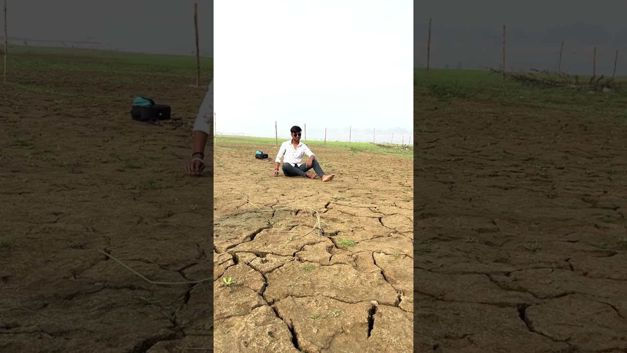 SITTING POSES ON GROUND POSE LIKE A PRO 