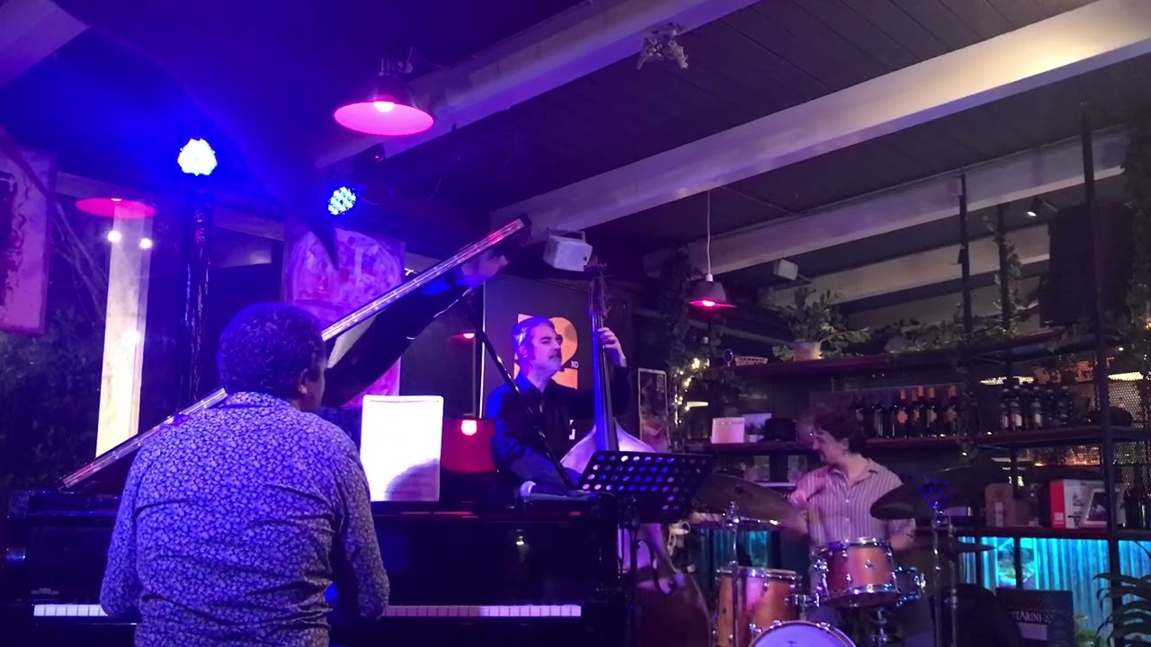 Ask Me Now (Karim Blal - Nicola Borrelli - Andrea Nunzi)