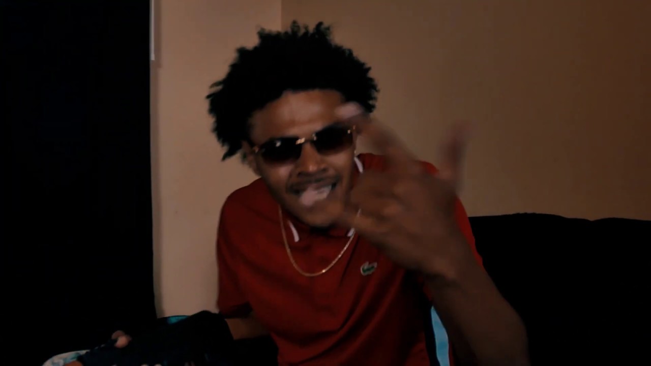 Iz IceWood · Dark Web Freestyle · Official Visual auf YouTube ansehen Iz IceWood · Dark Web Freestyle · Official Visual auf YouTube ansehen