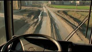 Off-Road Bus driving on Mudy road screenshot 4
