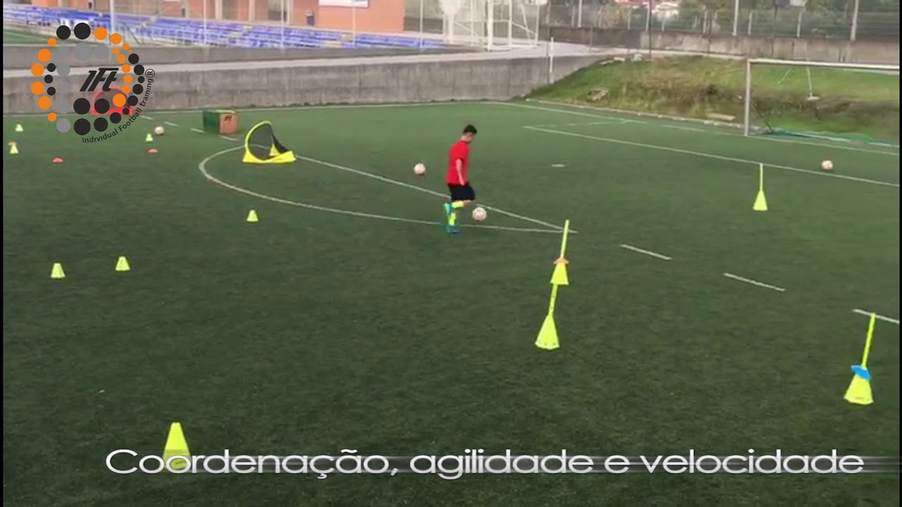 Treino Individual de Futebol Individual Football Training Luizinho