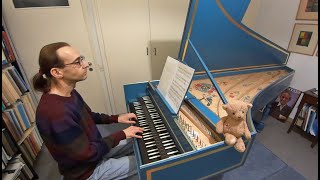 Louis Couperin: Sarabande in c minor. John Moraitis, harpsichord.