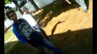 Caio rebolation na escola