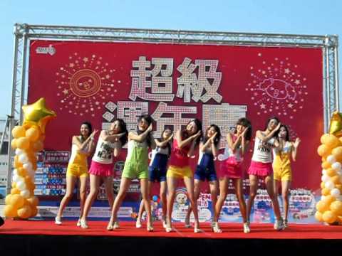 10/11/02 夢時代周年慶~台灣美少女時代