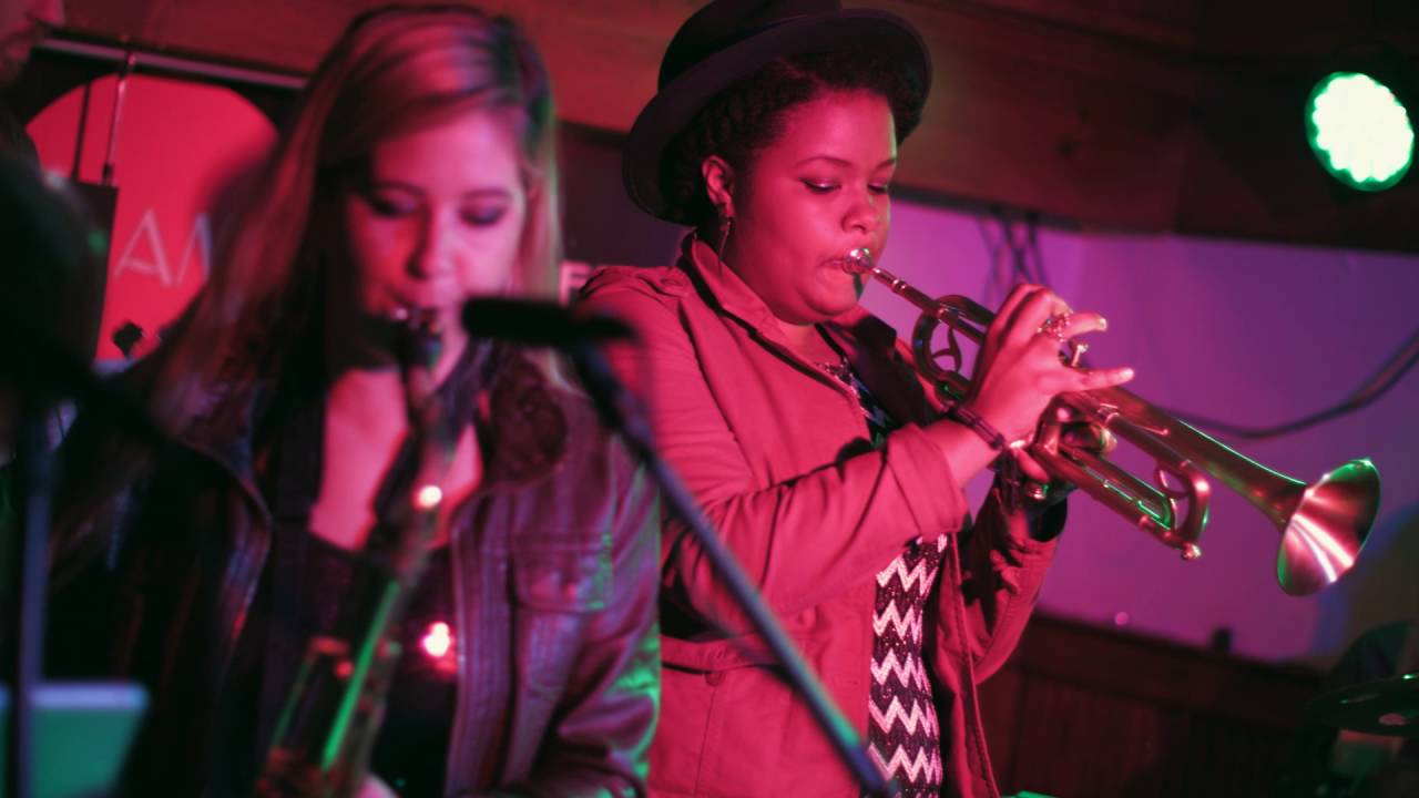 Ladies Night - Sup'itchu