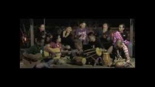 Viky Sianipar Ft. Ichsan Akbar - Sahabat - [ ]